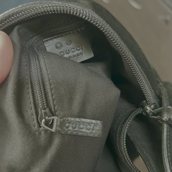 GUCCI Suede Hobo - Picture 11 of 12